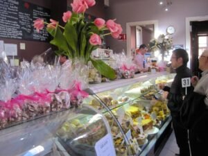 Roses cafe in Goulburn