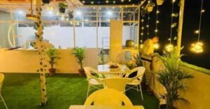 The Bhukkhad - Rooftop Cafe in Malviya Nagar